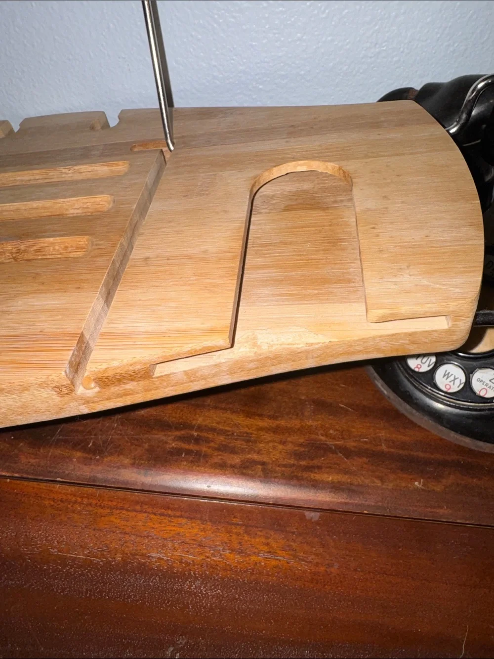 Umbra Natural Bamboo Bathtub Caddy Book Holder Wine Slot Adjustable